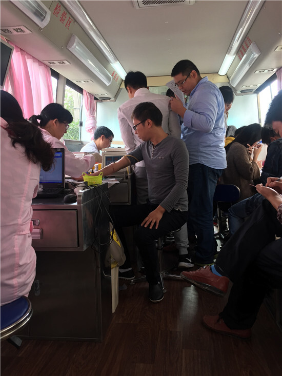 點滴奉獻，綻放生命之花