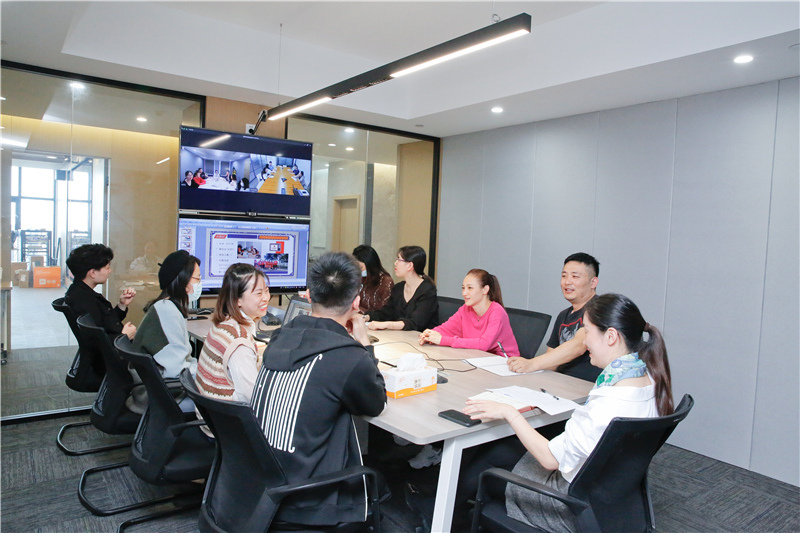 集團召開2019-2020社團交流暨優秀社長表彰會