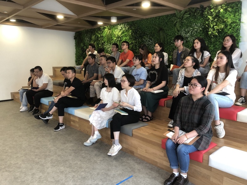 風(fēng)控審計(jì)部與優(yōu)勝業(yè)務(wù)一部開展溝通交流會