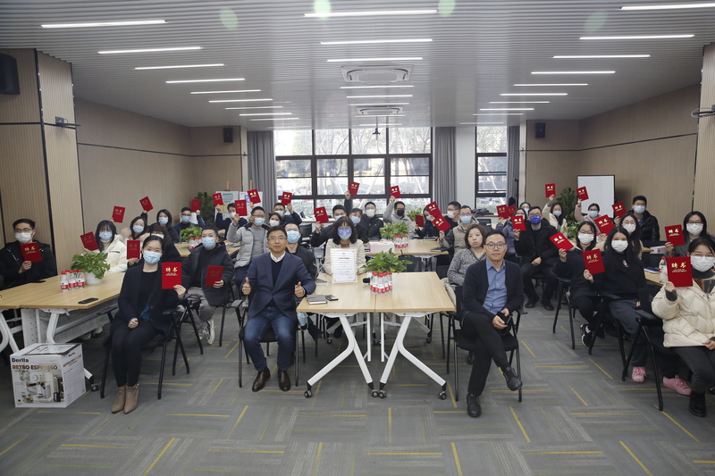 賽爾學(xué)院舉辦2021年度先進(jìn)表彰和講師聘任儀式